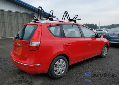 2011 Hyundai Elantra Touring Gls z USA, uszkodzony, nr VIN KMHDC8AE5BU100720